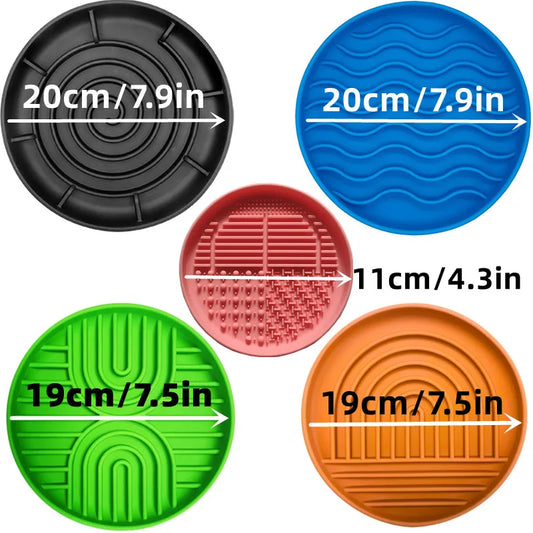 Anti-Slip Slow Feeder Bowl – Anti-Knockover Silicone Food Plate for Cats & Puppies - Paw Care USA