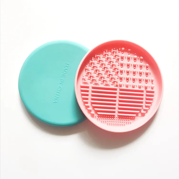 Anti-Slip Slow Feeder Bowl – Anti-Knockover Silicone Food Plate for Cats & Puppies - Paw Care USA