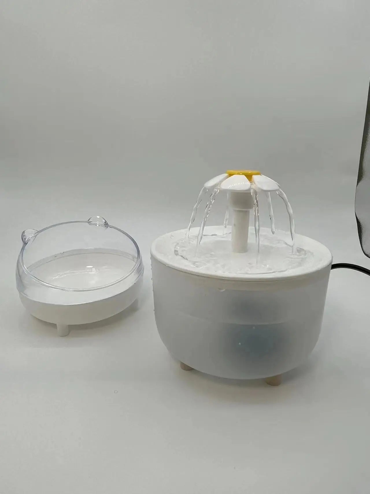 Automatic Pet Water Fountain – USB Powered, Silent, Recirculating Filter for Cats & Small Dogs 1.2L - Paw Care USA
