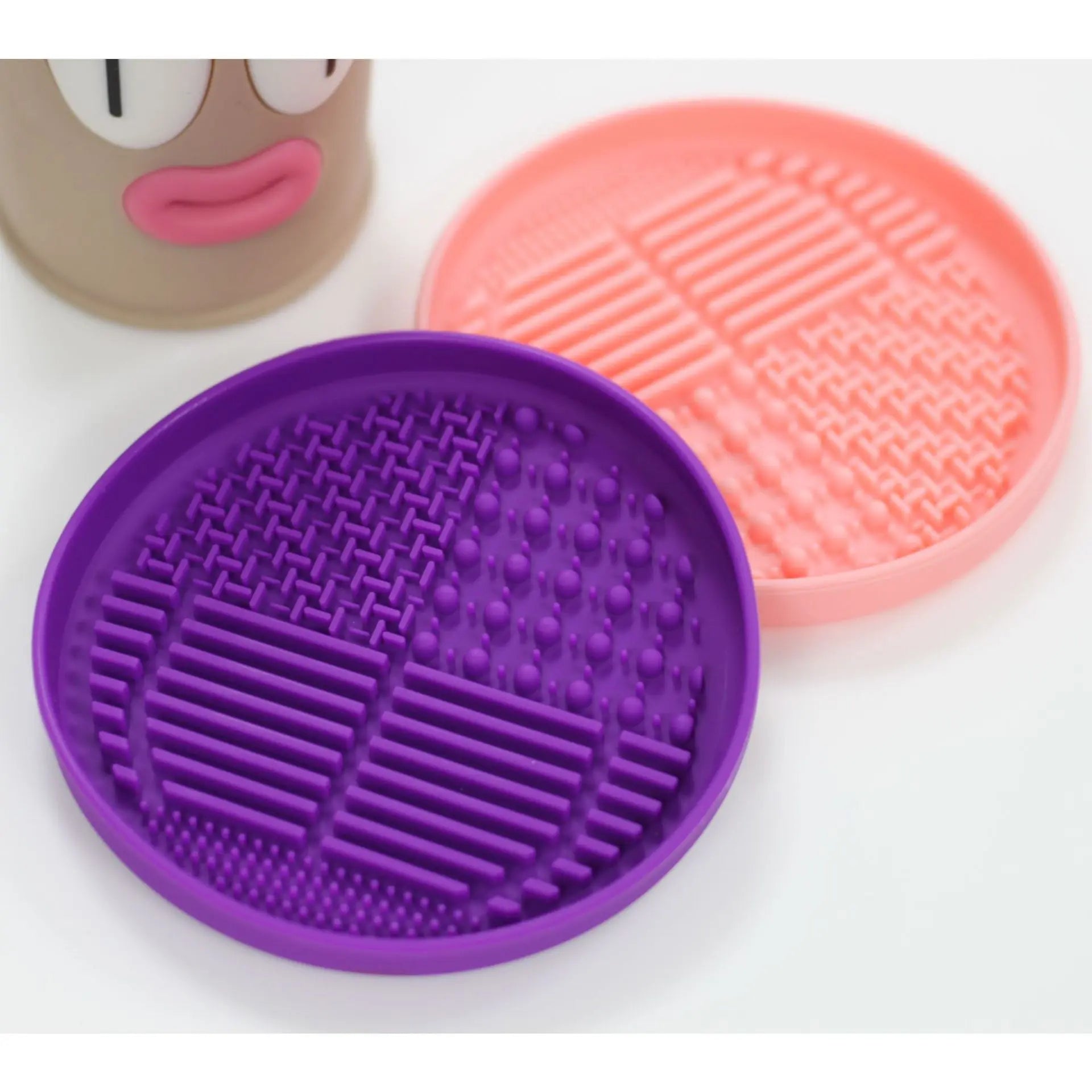 Anti-Slip Slow Feeder Bowl – Anti-Knockover Silicone Food Plate for Cats & Puppies - Paw Care USA